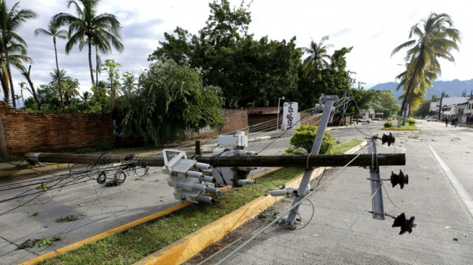 Le puissant ouragan Lidia fait deux morts dans l'ouest du Mexique