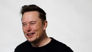 Elon Musk prône les bienfaits de la kétamine et envoie valser les inquiétudes d'investisseurs