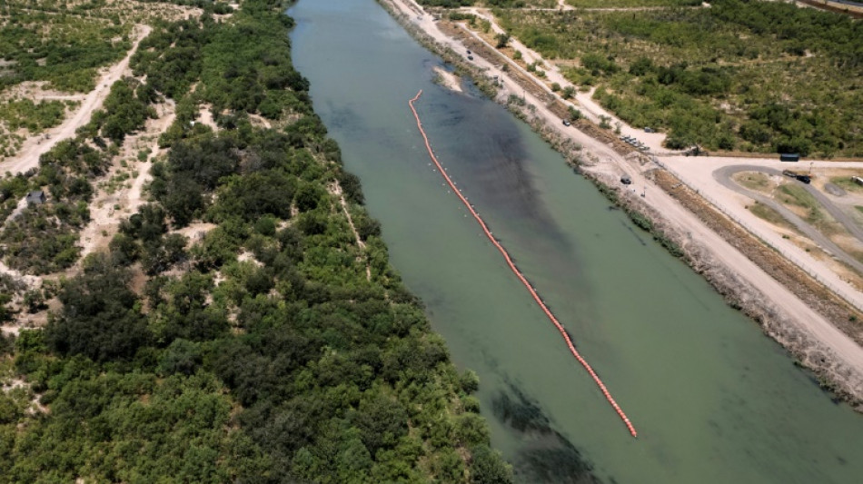 Un 79% de boyas antimigrantes en el Río Bravo están del lado mexicano