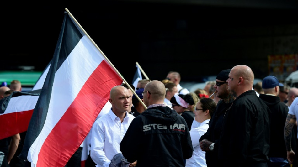 Polizei weist zahlreiche Menschen von "Reichsbürger"-Veranstaltung in Sachsen ab