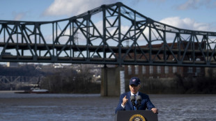 Biden dice que tiene "intención" de visitar la frontera con México 