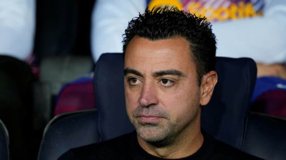 Xavi critica el tuit de un directivo del Barcelona contra Vinicius