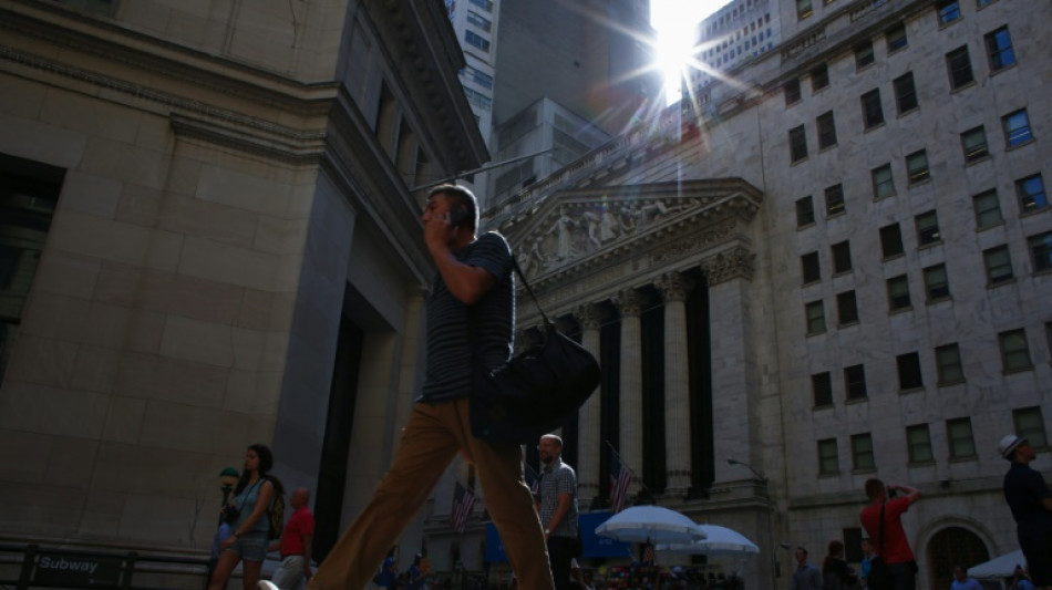 Wall Street en ordre dispersé, le regard de nouveau braqué sur les taux obligataires