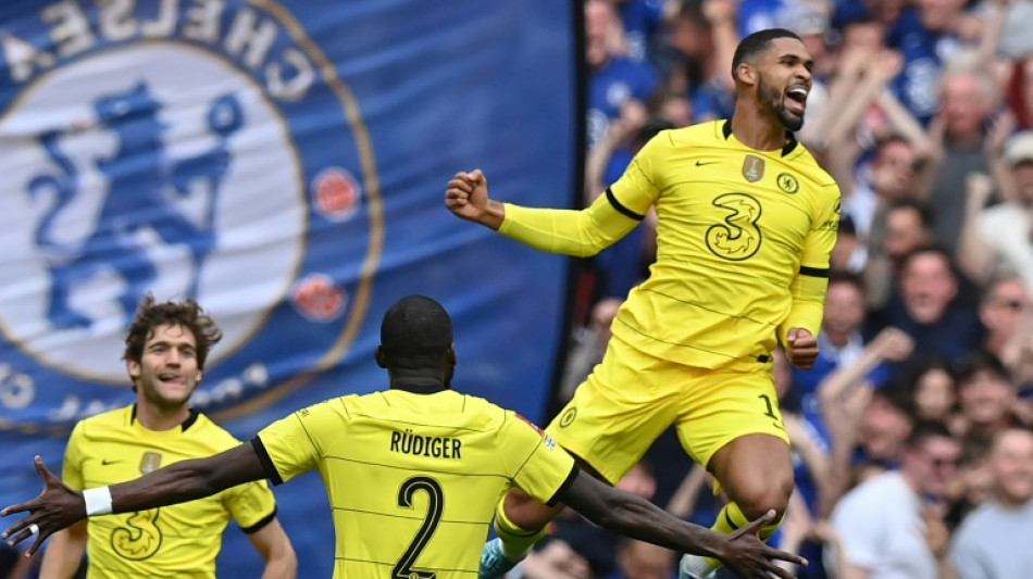 Chelsea sink Palace to book FA Cup final clash with Liverpool