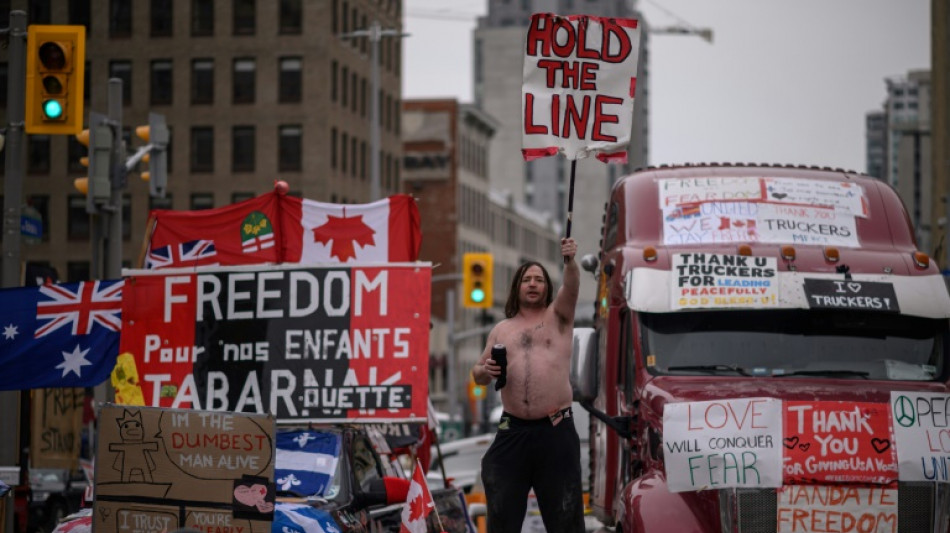 Polizei von Ottawa bereitet sich auf Räumung von Lkw-Blockaden vor