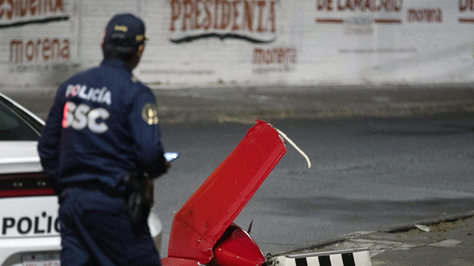 Precipita un elicottero a Città del Messico, ci sono 3 morti