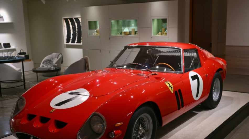 Une Ferrari adjugée 51,7 millions de dollars, deuxième voiture la plus onéreuse aux enchères