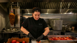 Karla Hoyos, la chef mexicana que alimenta a víctimas de desastres naturales y conflictos
