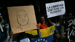 Un estudiante acusado de conspiración en Venezuela irá a juicio en prisión