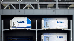 ASML shares dive on lower profits, orders