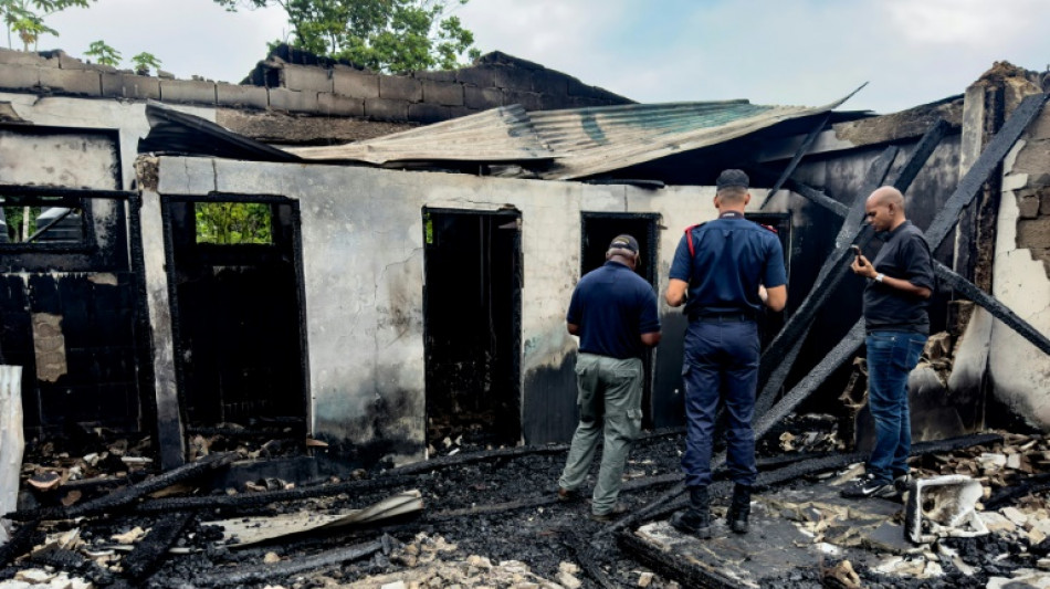 Guyana: 19 morts dans un incendie pour un portable confisqué