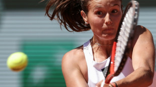 Russia's Kasatkina helps cramp-hit Ukrainian Kalinina during Berlin WTA win