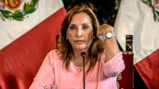 Fiscalía incauta relojes prestados a presidenta de Perú en caso Rolexgate