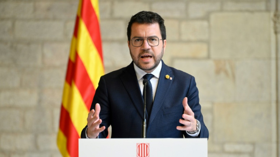 El presidente catalán convoca elecciones regionales anticipadas para el 12 de mayo