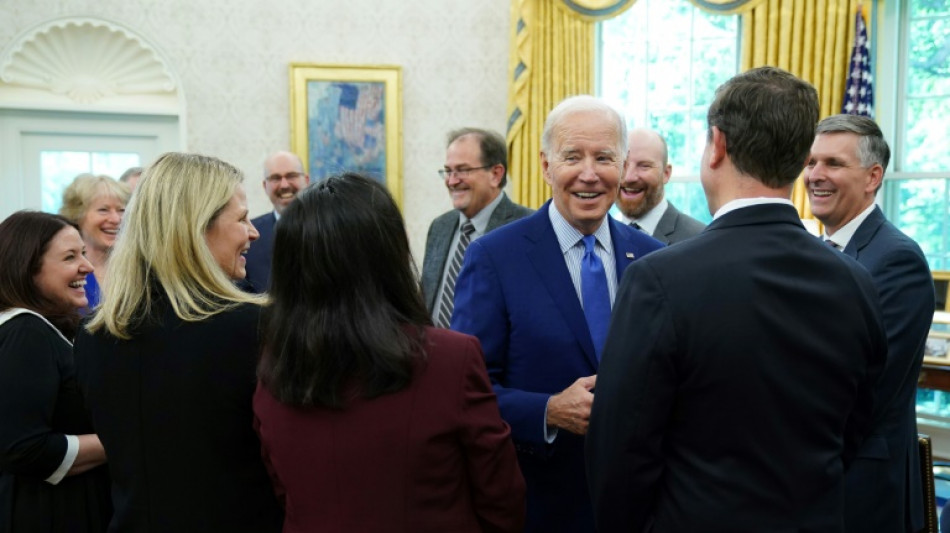 Biden salue une "victoire pour l'Amérique" après un accord pour éviter une grève du rail