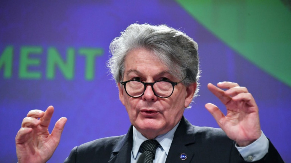 L'UE doit continuer à exporter des voitures thermiques, estime Thierry Breton