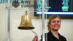 Borsa: Europa negativa in apertura, Parigi -0,44%, Londra -0,26%