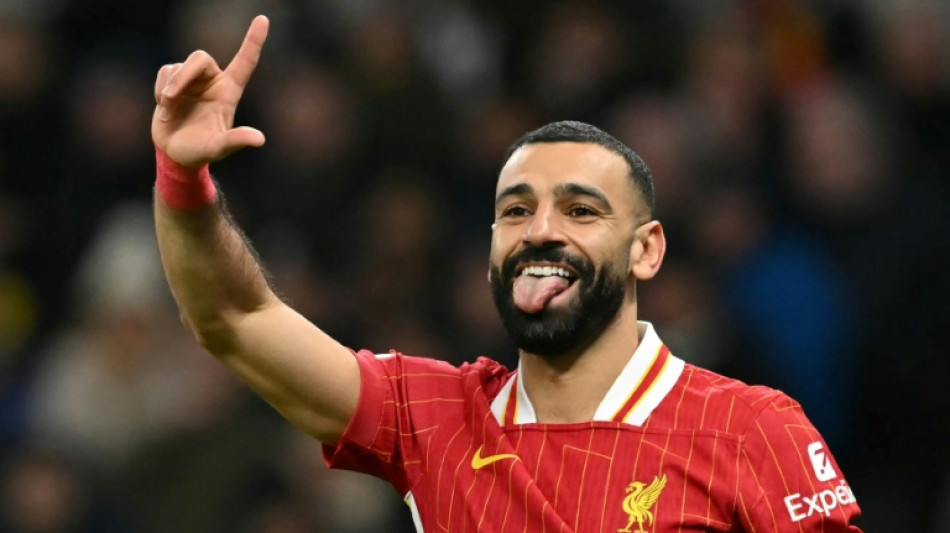 Foot: Liverpool surclasse Tottenham (6-3) et conforte sa première place