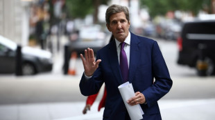 US envoy Kerry heads to China to restart climate talks