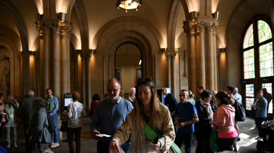 Los independentistas pierden su mayoría en Cataluña ante el ascenso de los socialistas de Sánchez