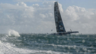 Route du Rhum: casse pour Le Cléac'h, Caudrelier sous pression