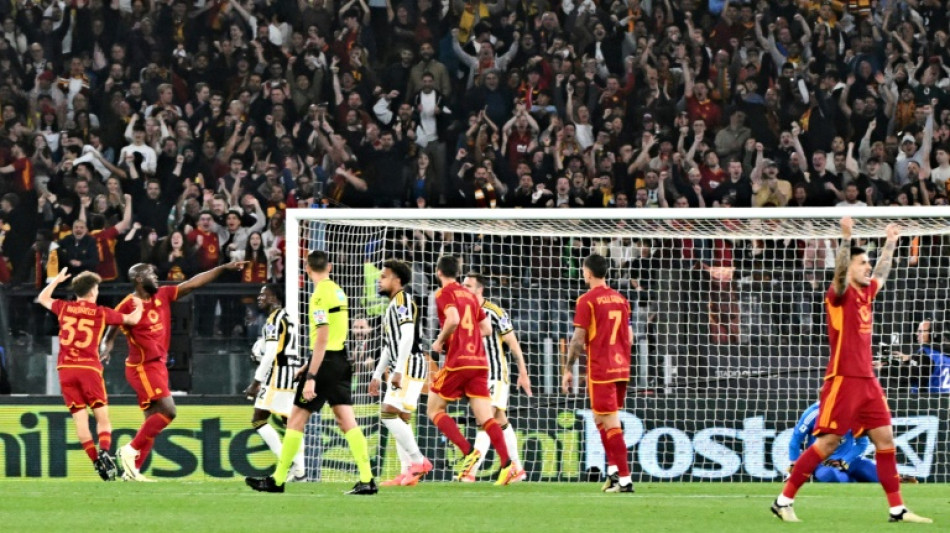 Torcedores do Milan protestam após novo empate; Juventus fica no 1 a 1 com a Roma