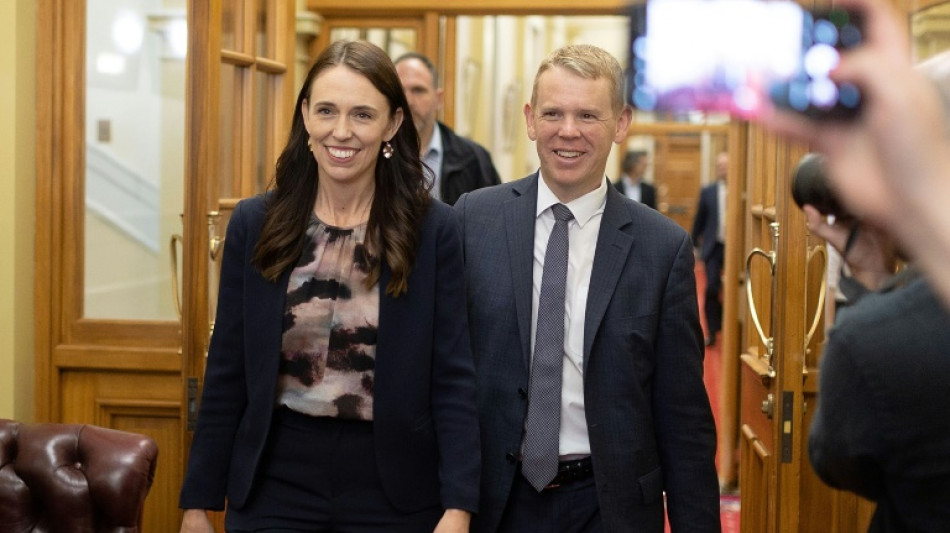 Ardern, agradecida, se despide como primera ministra de Nueva Zelanda