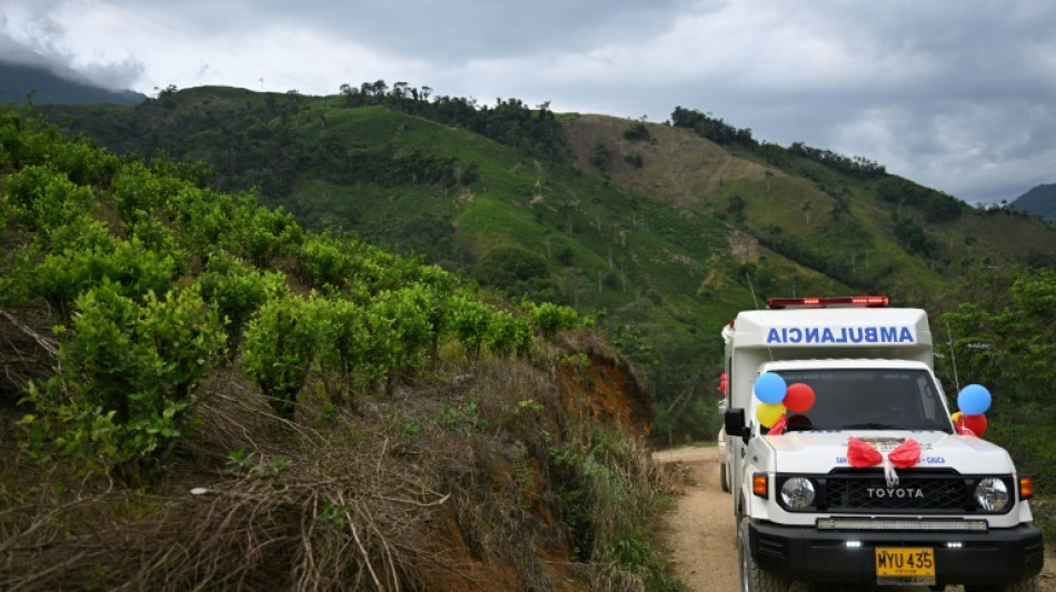 Una ofensiva militar contra disidencias de las FARC deja ocho muertos en Colombia