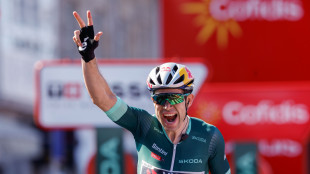 Vuelta: 10/a tappa a Van Aert, O'Connor sempre leader