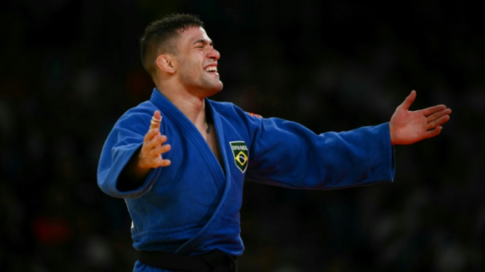 Willian Lima é prata no judô e fatura primeira medalha do Brasil em Paris