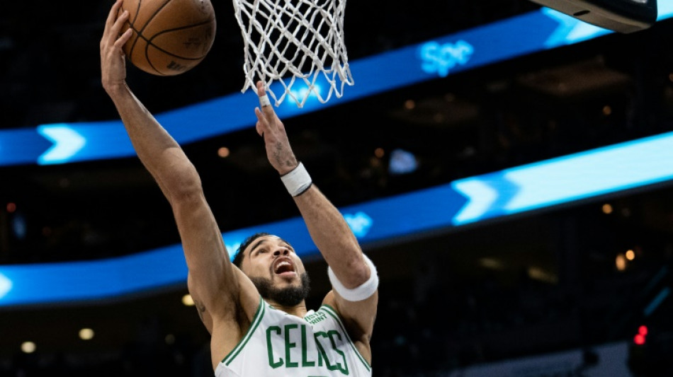 Celtics doblegan a Hornets, Grizzlies con novena al hilo y el Heat sorprende a los Bucks