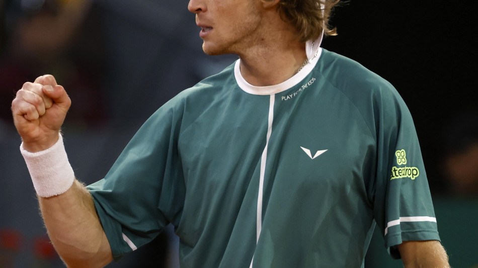 Masters Madrid: Rublev elimina Alcaraz e va in semifinale a